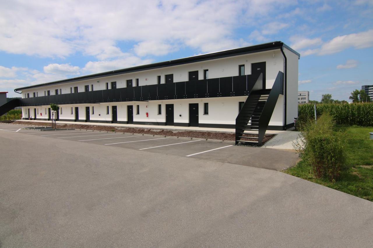 Ga Hotel By Wmm Hotels Graben  Exterior photo